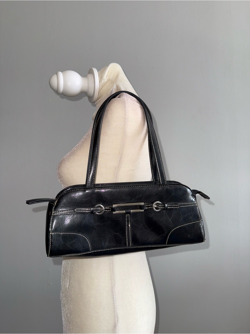 Black Shoulder Bag w Silver Details